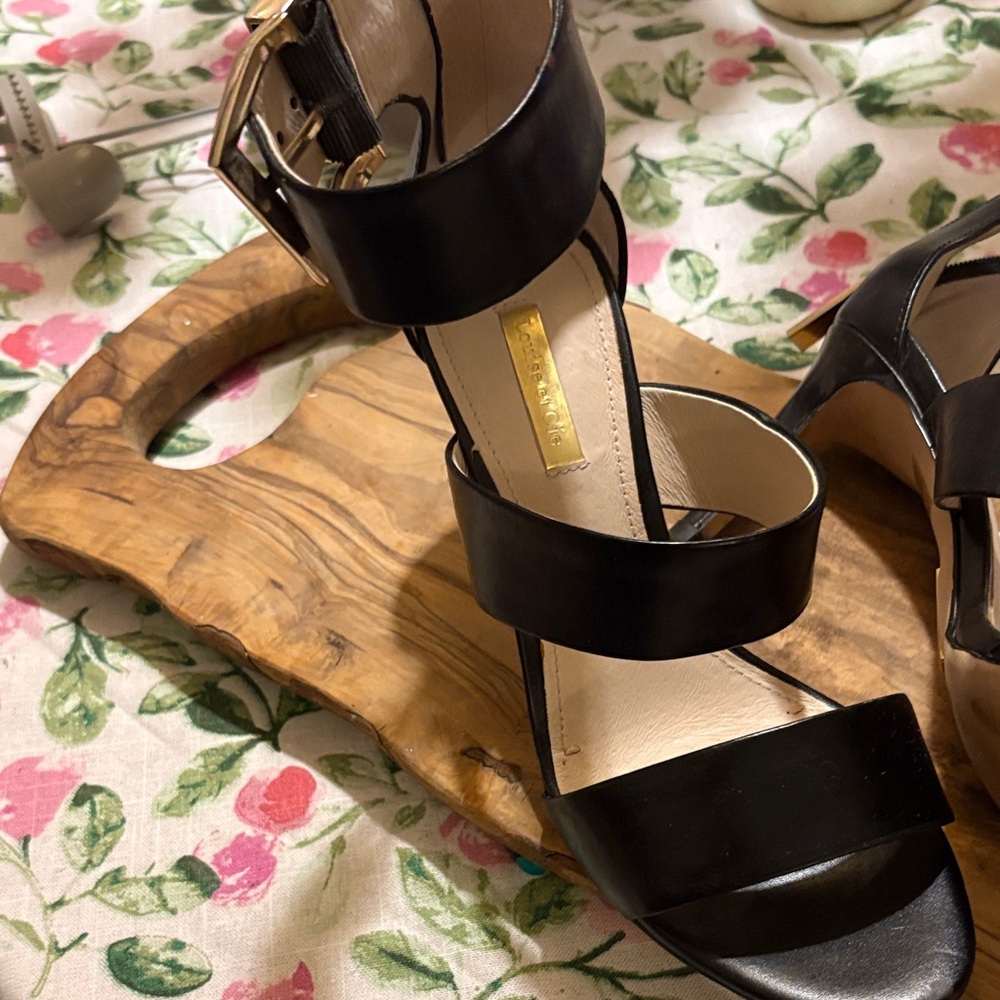 Louise et Cie Black Strappy Heels - Picture 2 of 9